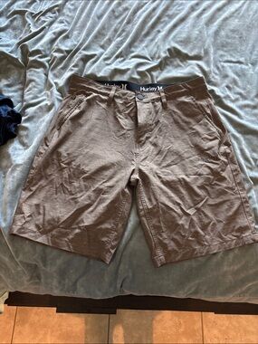 Hurley Men’s Brown Flat Front Casual Shorts